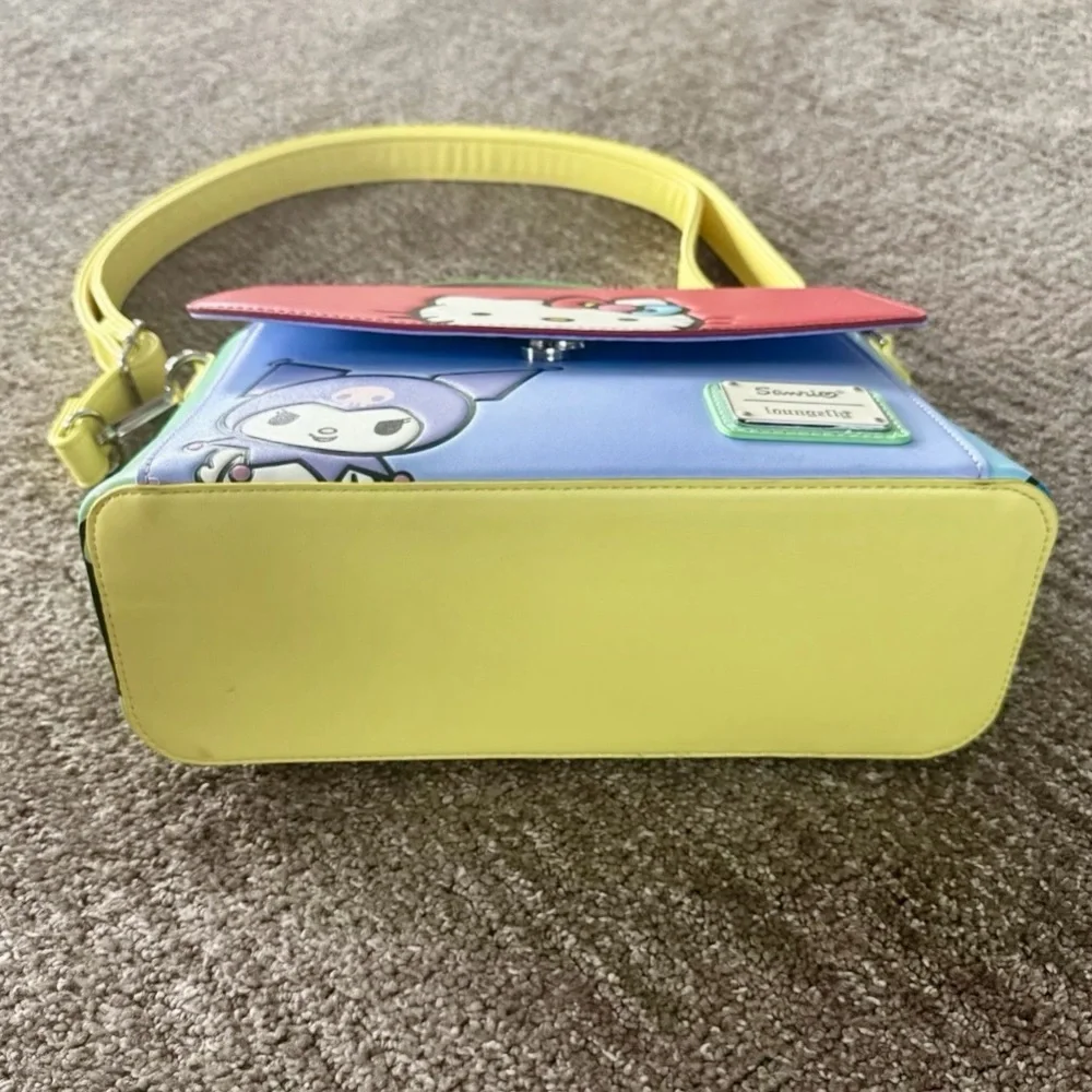 Loungefly Hello Kitty & Friends color block hand bag crossbody purse Sanrio - Picture 4 of 7